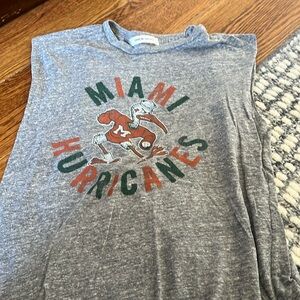 miami sleeveless t shirt